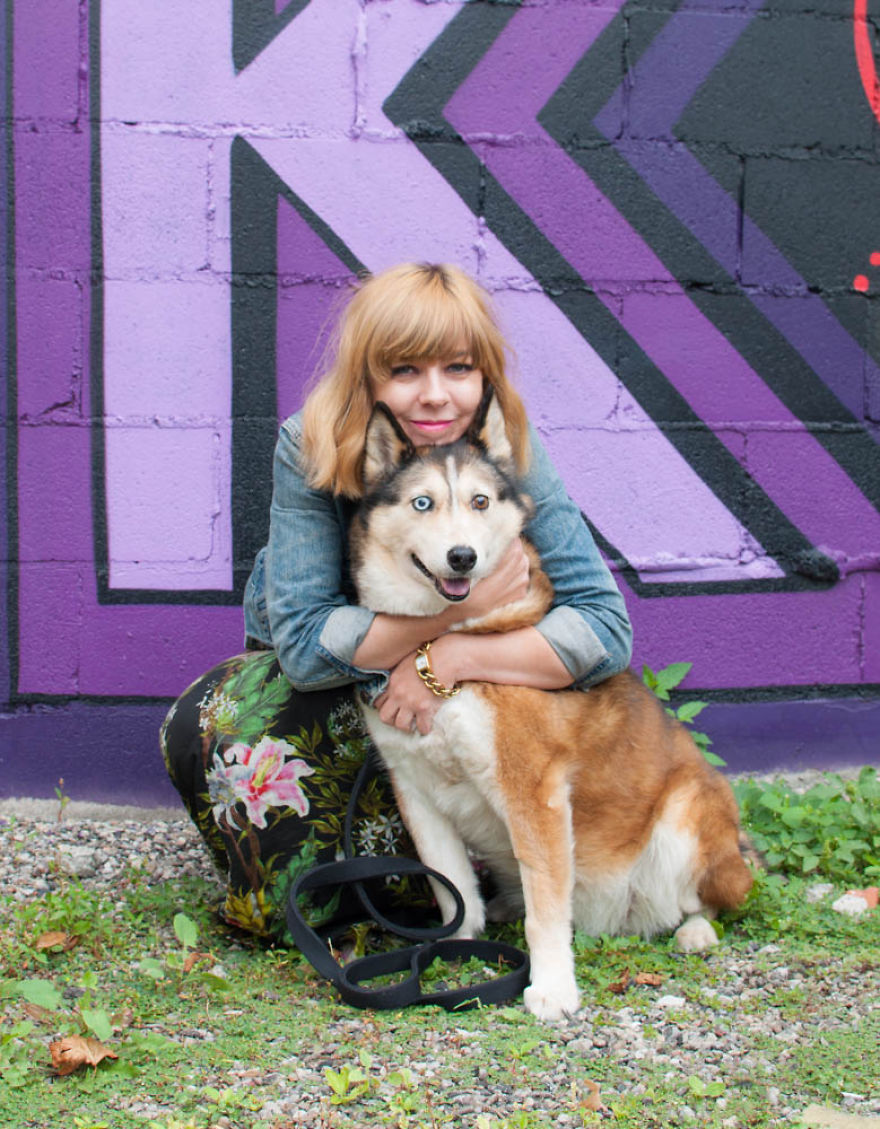 I Photographed Over 200 Families With Rescued Dogs To Inspire Others To Adopt I Photographed Over 200 Families With Rescued Dogs To Inspire Others To Adopt