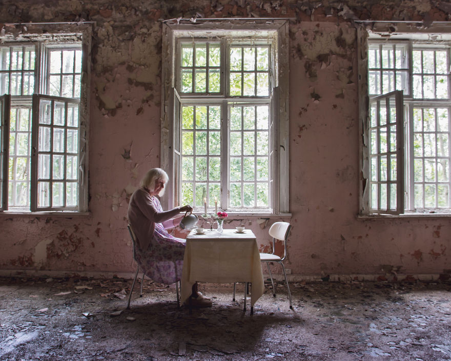 I Recreated My Grandmother's Darkest Days In Pictures I Recreated My Grandmother's Darkest Days In Pictures