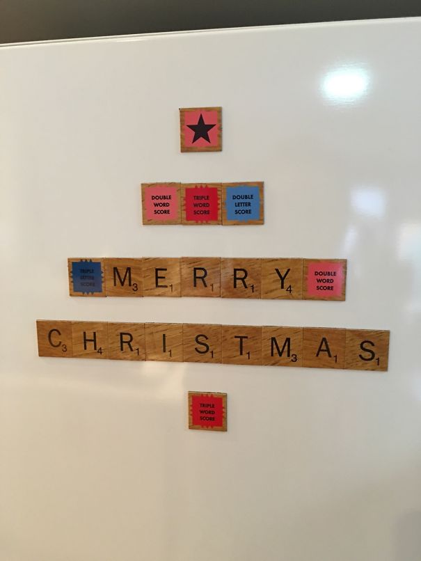 Scrabble Fridge Magnet Xmas Tree - Cat Friendly!
