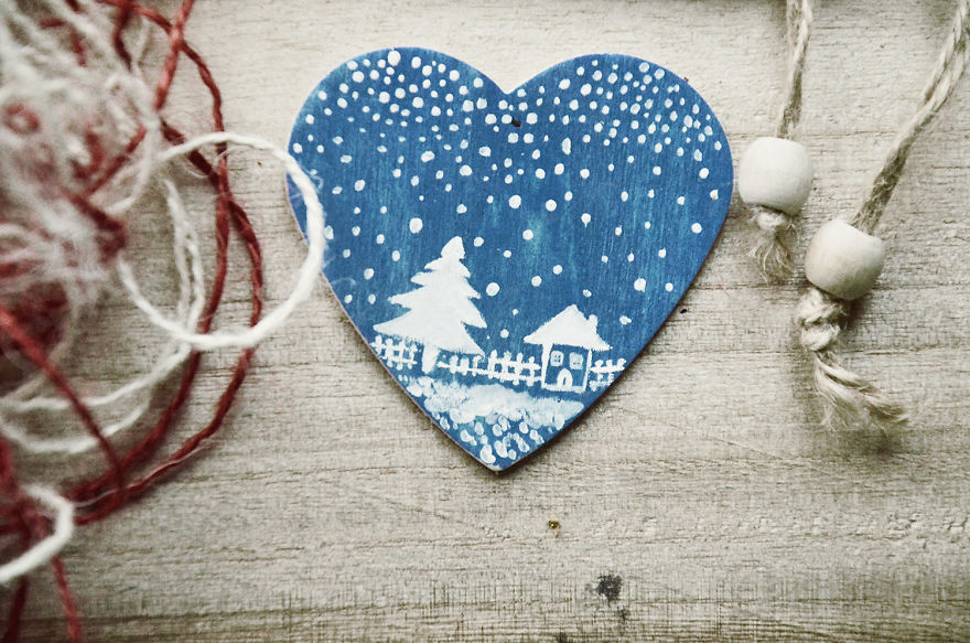 It’s The Little Things That Make Christmas Special, So I Paint Them On Small Pieces Of Wood