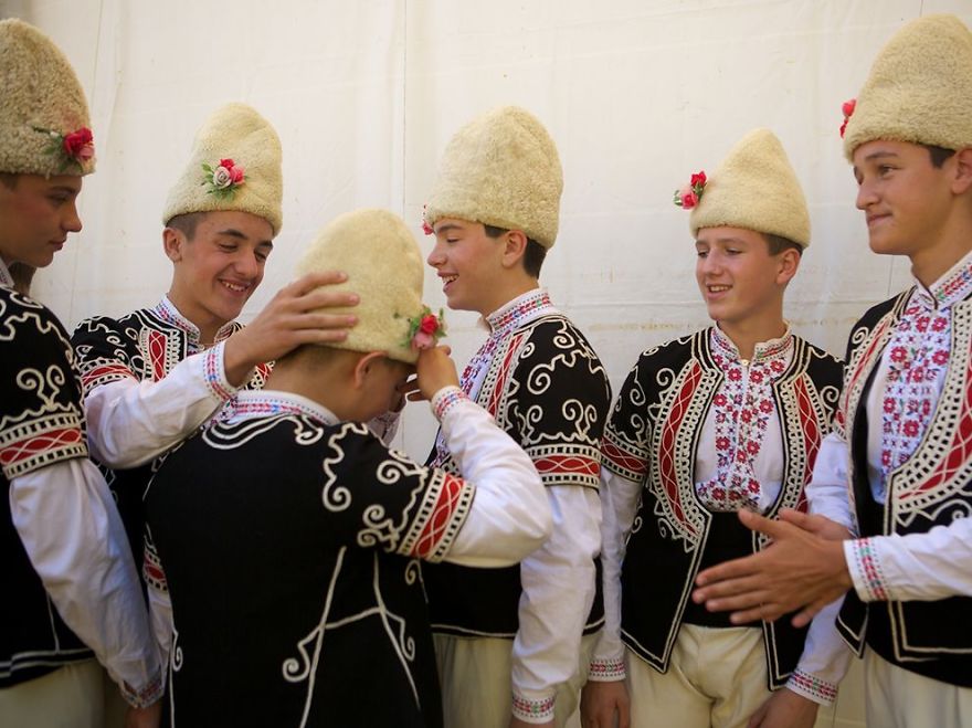 Bulgarian - хахахаха