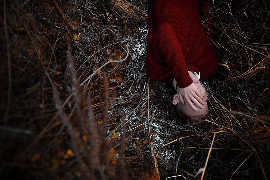 Moscow Based Photographer Creates Portraits Inspired By Dreams