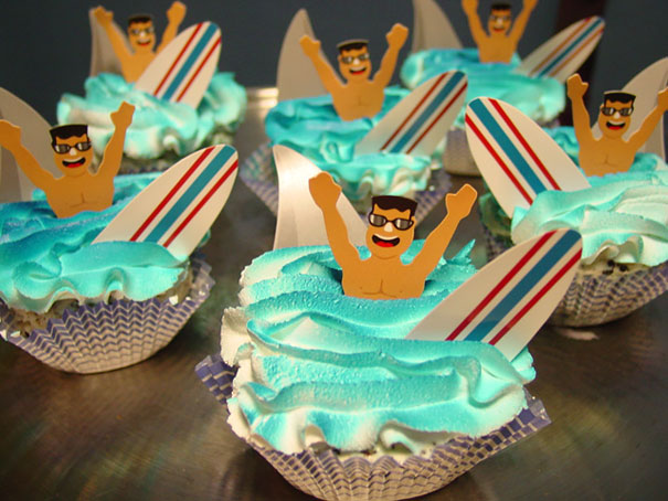 Shark Attack Cupcakes