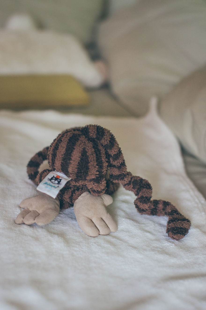 Our Unorthodox Answer To Embarrassing Newborn Pictures