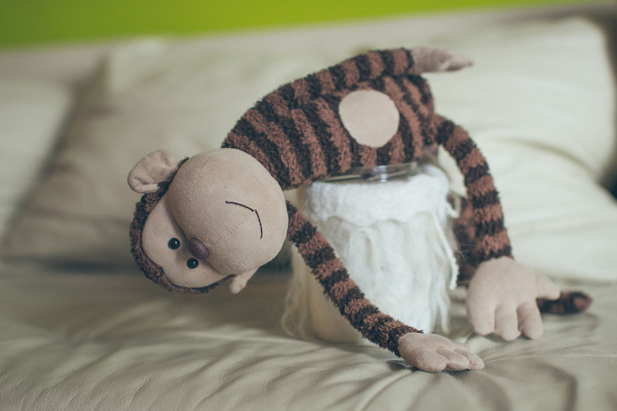 Our Unorthodox Answer To Embarrassing Newborn Pictures Our Unorthodox Answer To Embarrassing Newborn Pictures