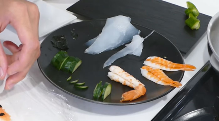 real-life-swimming-koi-sushi-7 real-life-swimming-koi-sushi-7