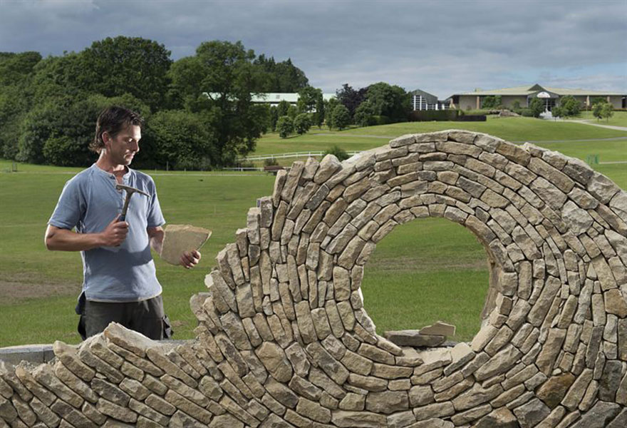 stone-sculptures-mosaic-johny-clasper-19