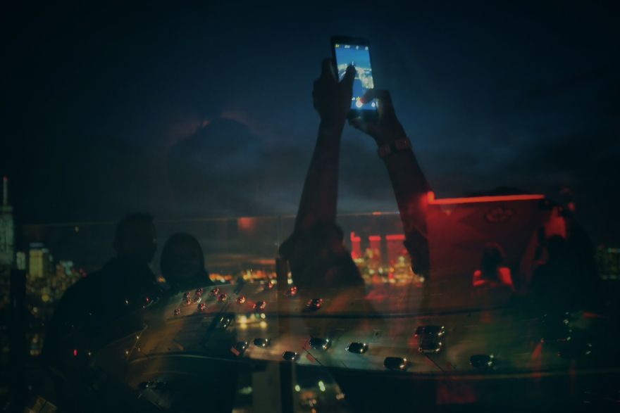 Surreal Cityscapes And Portraits I Created In-Camera Without Photoshop