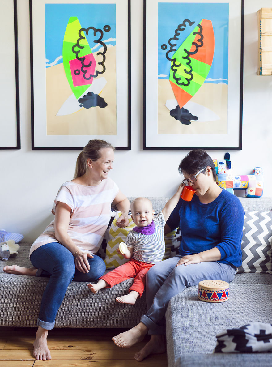 I Photograph Families Around The World To Show How Diverse And Similar We Are