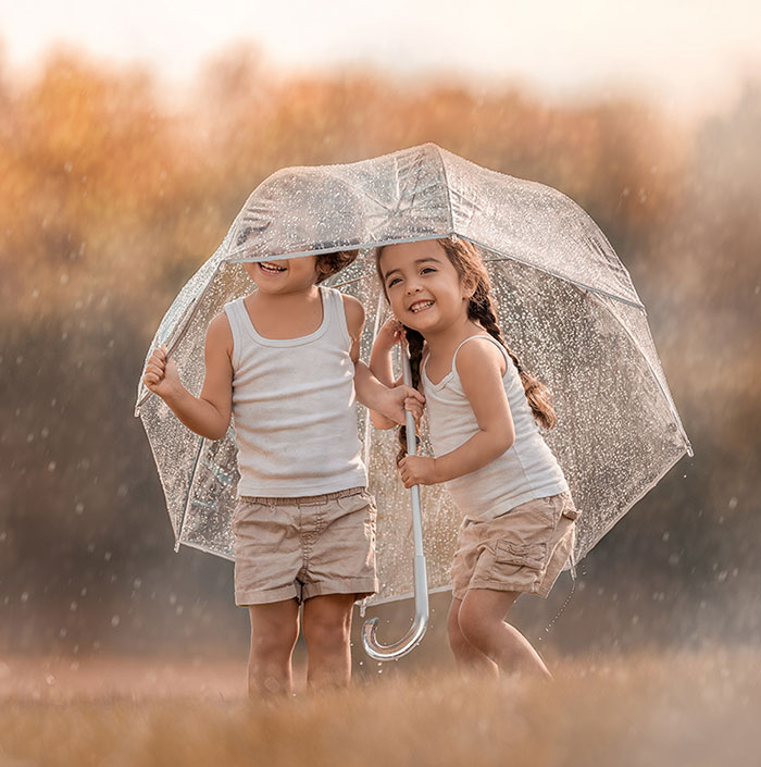 Two Twins Who Survived Their Birth Syndrome Inspired Me To Start Photography