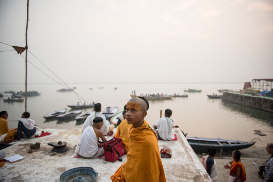 Everyday Life In The City Of Varanasi That I Captured During My Travels