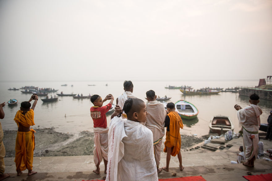 Everyday Life In The City Of Varanasi That I Captured During My Travels