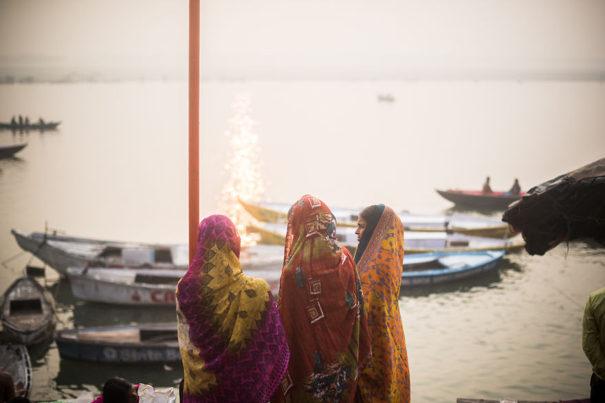 Everyday Life In The City Of Varanasi That I Captured During My Travels