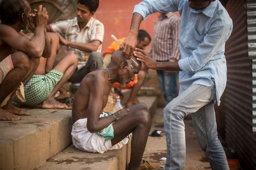 Everyday Life In The City Of Varanasi That I Captured During My Travels