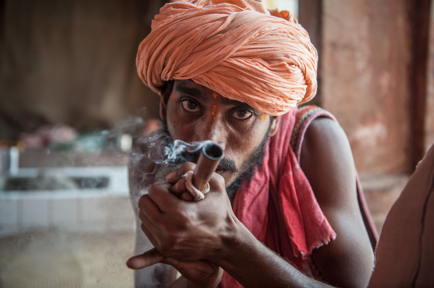 Everyday Life In The City Of Varanasi That I Captured During My Travels
