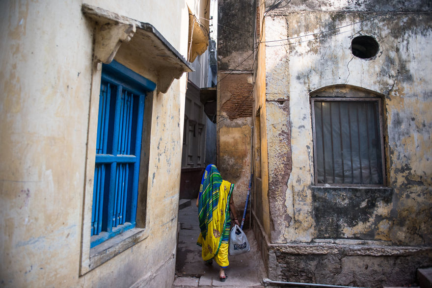 Everyday Life In The City Of Varanasi That I Captured During My Travels
