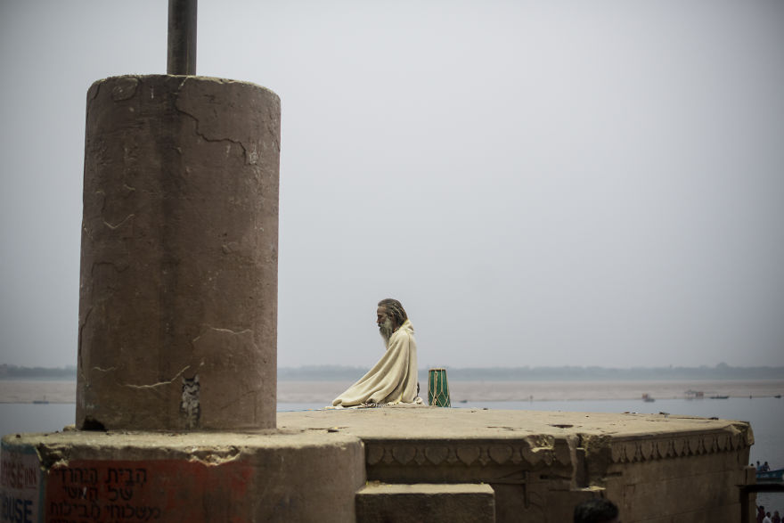 Everyday Life In The City Of Varanasi That I Captured During My Travels