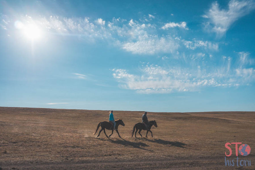 We Decided To See What The Mongolian Nomads' Life Look Like