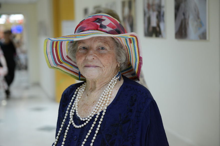 These Senior Citizens Never Imagined This Is What Would Happen When They Signed Up