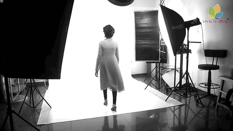 acid-attack-survivor-laxmi-fashion-model-india-gif-1