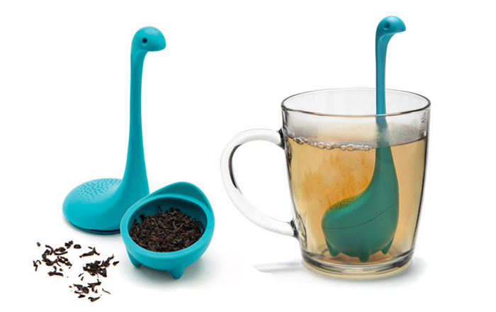 baby-nessie-tea-infuser-ototo-design-5 baby-nessie-tea-infuser-ototo-design-5