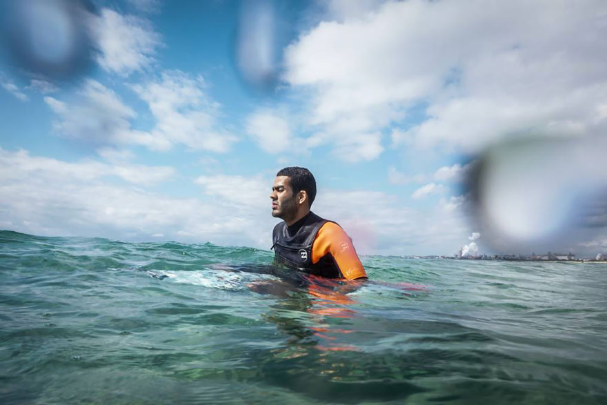This Blind Guy Became A Professional Surfer Using An Unusual Technique This Blind Guy Became A Professional Surfer Using An Unusual Technique