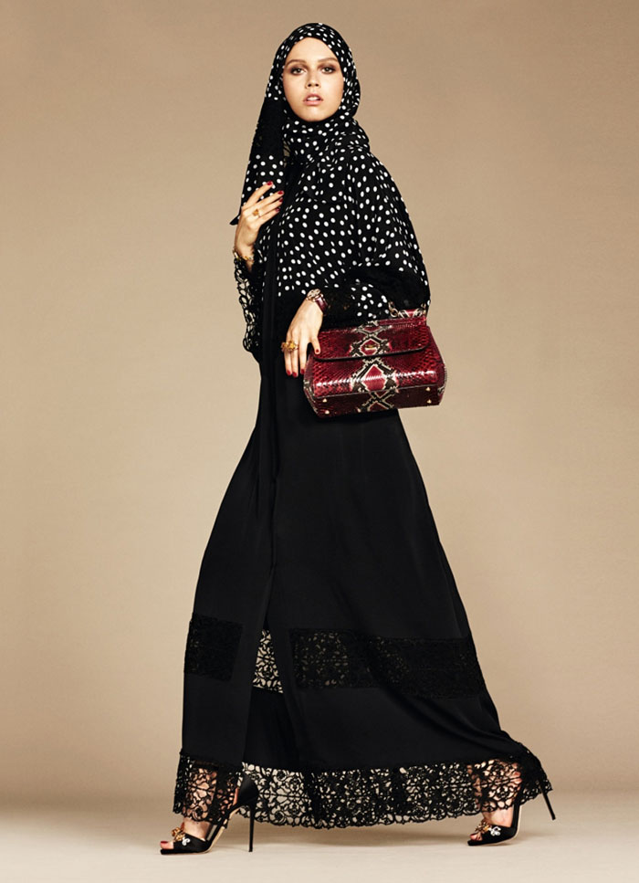 dolce-gabbana-hijab-abaya-collection-15 dolce-gabbana-hijab-abaya-collection-15