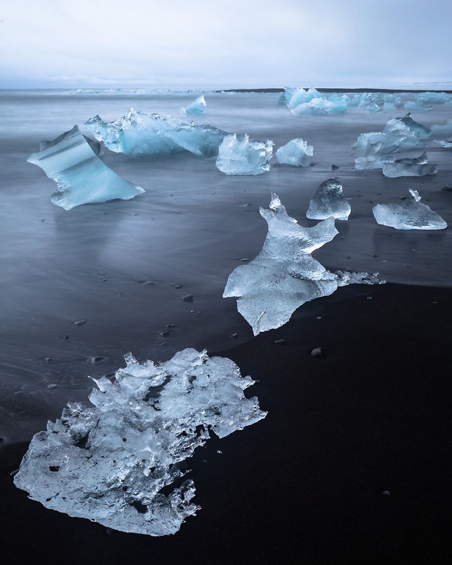 The Beauty Of Winter Captured In Minimalist Pictures