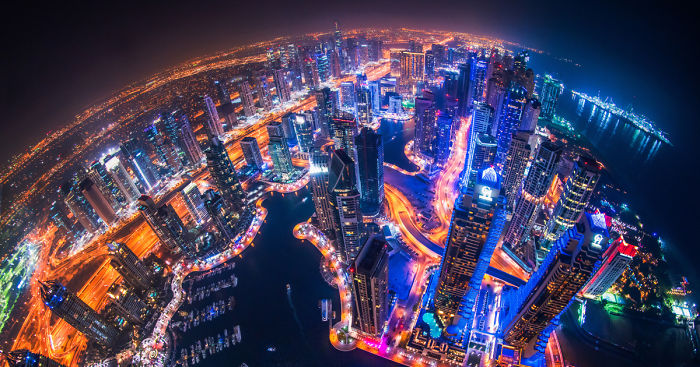 Night-Time Dubai Looks Like It Came Straight From A Sci-Fi Movie