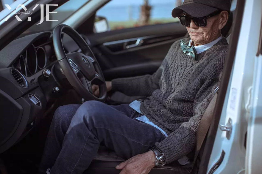 85-Year-Old Farmer Transformed By Grandson Into Fashion Icon 85-Year-Old Farmer Transformed By Grandson Into Fashion Icon