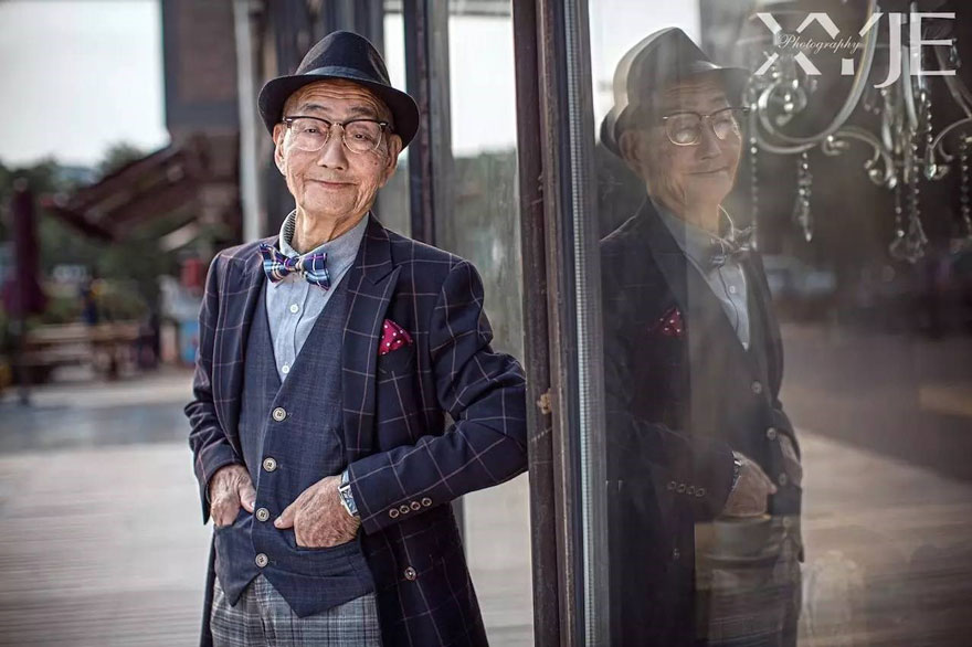 grandson-transforms-grandfather-fashion-trip-xiaoyejiexi-photography-9 grandson-transforms-grandfather-fashion-trip-xiaoyejiexi-photography-9