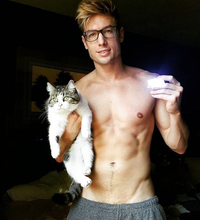 Hot Dudes With Kittens.