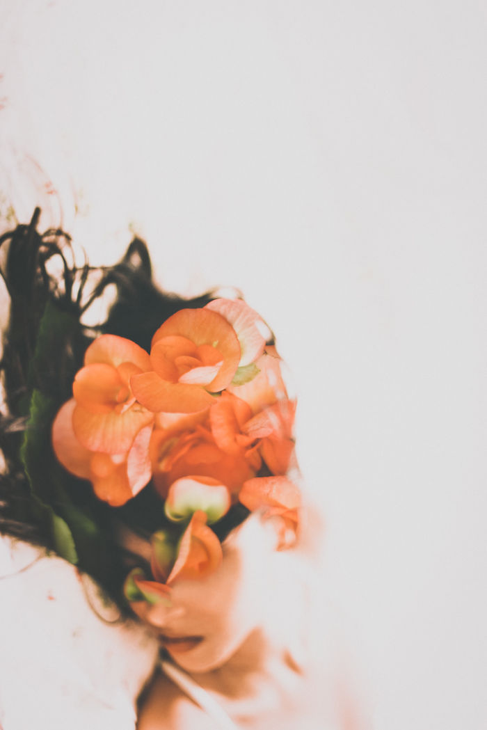 I Don't Like To Show My Face In Photos So I Take Faceless Portraits