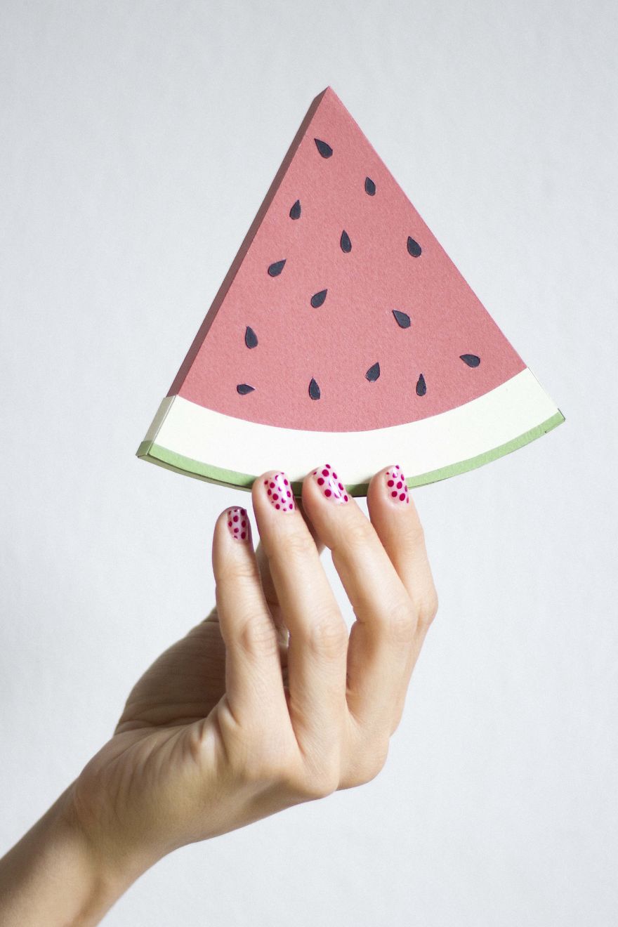 I Make Foods Out Of Paper