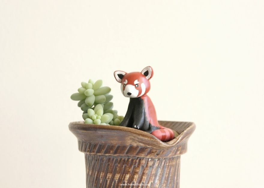 I Make Miniature Animals To Keep My Plants Company I Make Miniature Animals To Keep My Plants Company