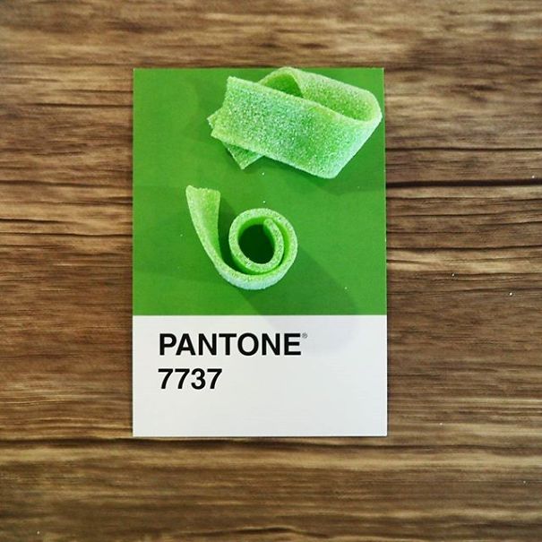 I Match Candies With Pantone Swatches And Photograph Them