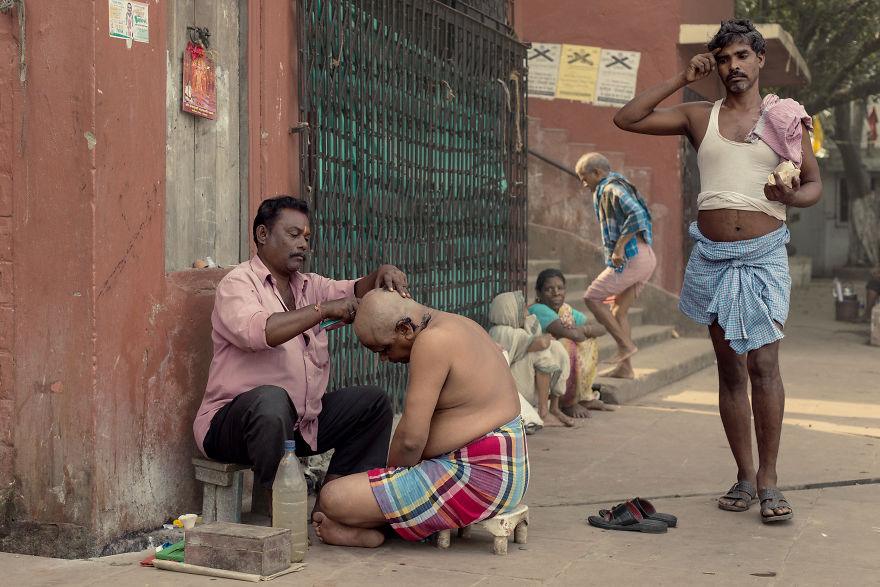 I Photographed People Bathing In The Ganges