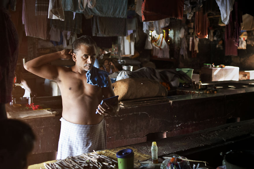 I Photographed People Bathing In The Ganges