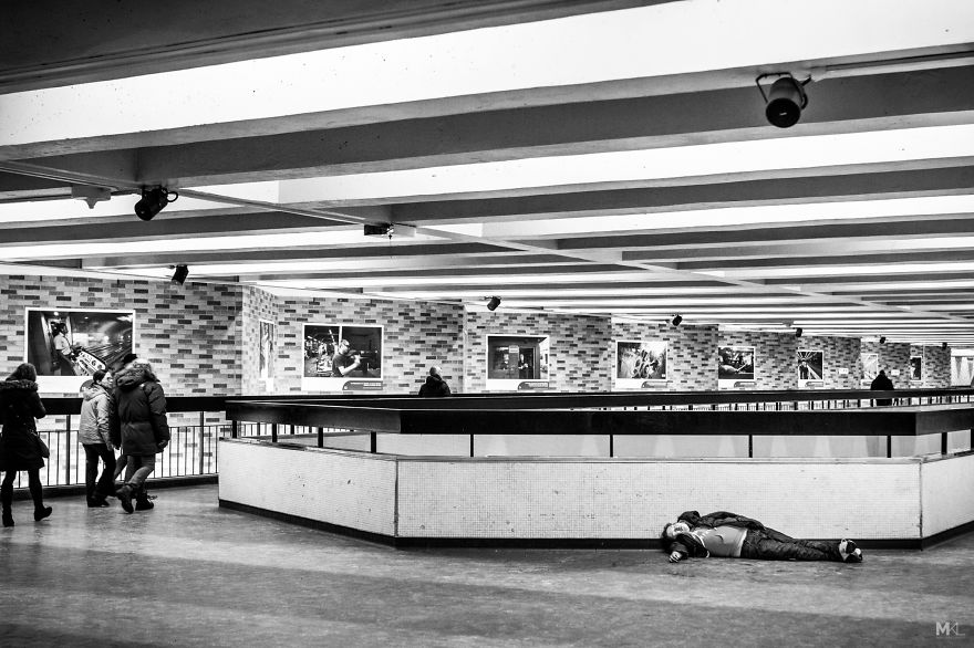 I Take Pictures Of The People Nobody Wants To See