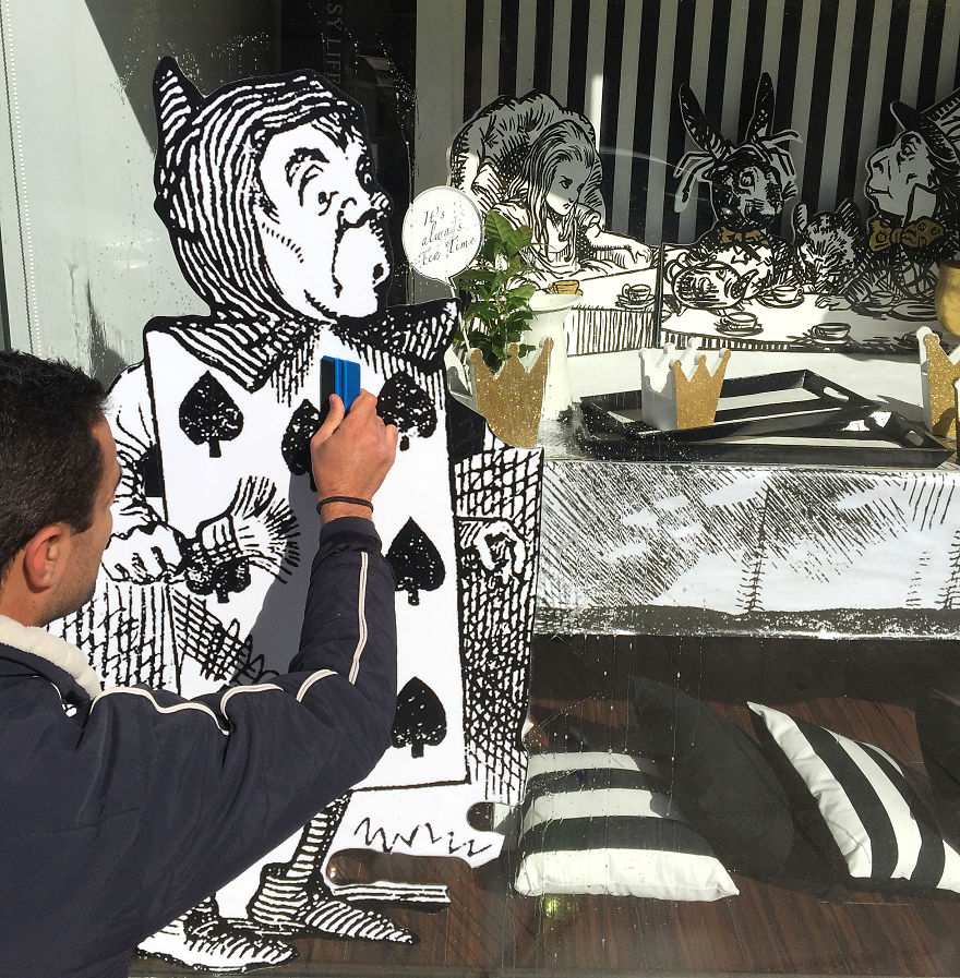 My Mom Let Me Decorate Her Shop This Year, Inspired By Alice's Adventures In Wonderland