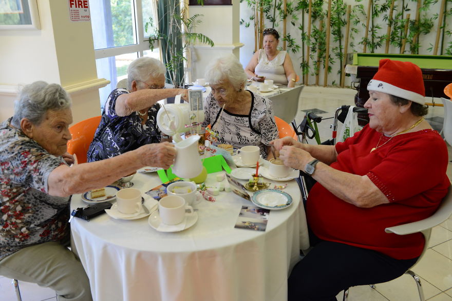 These Senior Citizens Never Imagined This Is What Would Happen When They Signed Up