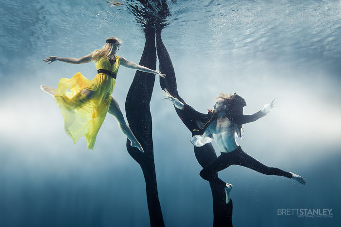 These Underwater Photos Of Circus Performers Will Blow Your Mind These Underwater Photos Of Circus Performers Will Blow Your Mind