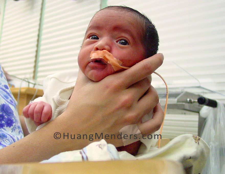 I Spent 3 Weeks At The Hospital Where I Photographed My Premature Baby