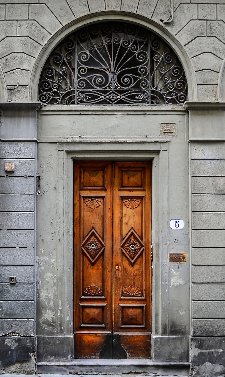 Traveling And Photography Are My Passion.