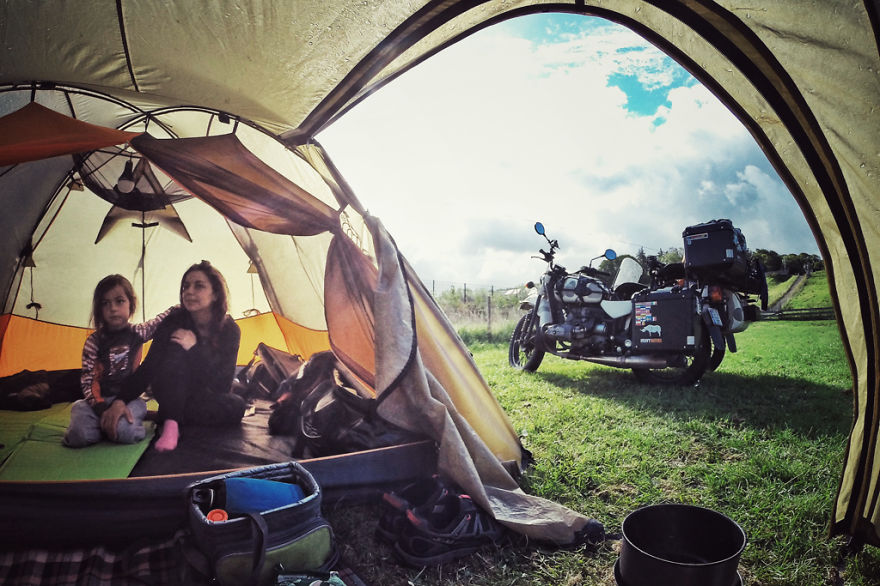 We Wanted To Show The World To Our 4-Year-Old So We Went On A 28,000Km Trip Around Europe We Wanted To Show The World To Our 4-Year-Old So We Went On A 28,000Km Trip Around Europe