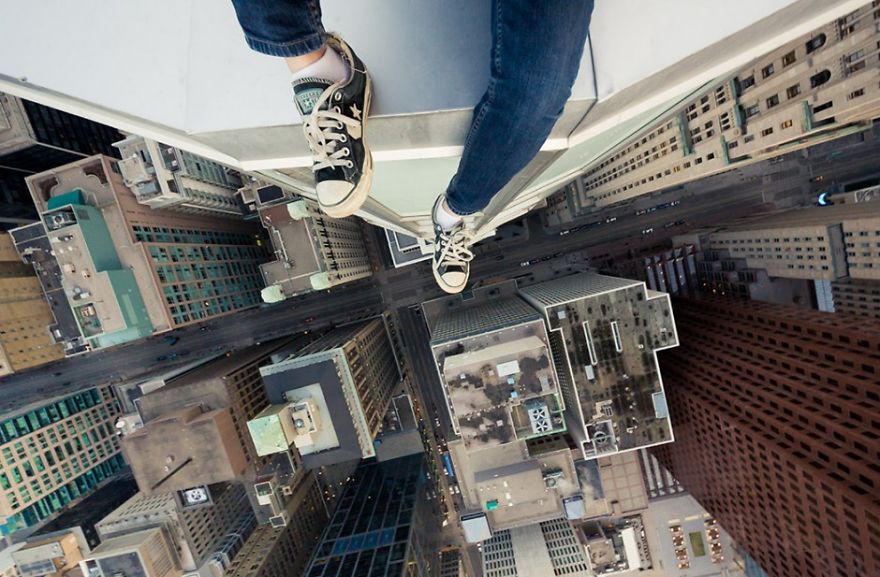 10 Dizzying Photos From The Top Of The World&rsquo;s Tallest Skyscrapers