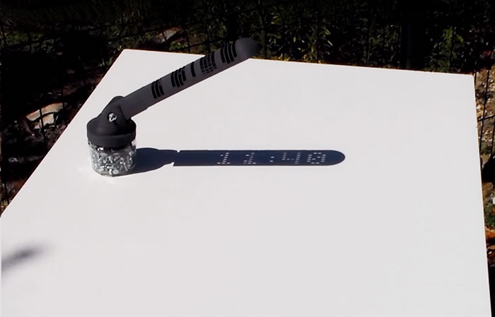 3d-printed-digital-sundial-sun-clock-mojoptix-2 3d-printed-digital-sundial-sun-clock-mojoptix-2