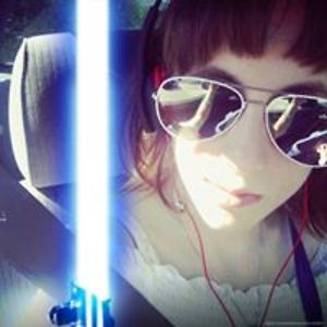 ifreakinluvpurple avatar