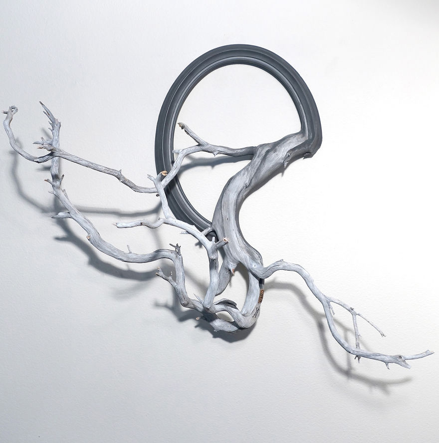 I Give A Second Life To Dead Trees By Fusing Them With Picture Frames