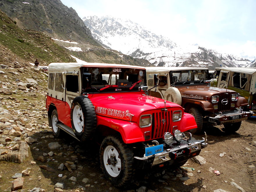 As A Solo Female I Traveled By Hitchhike Through Afganistan And Pakistan As A Solo Female I Traveled By Hitchhike Through Afganistan And Pakistan